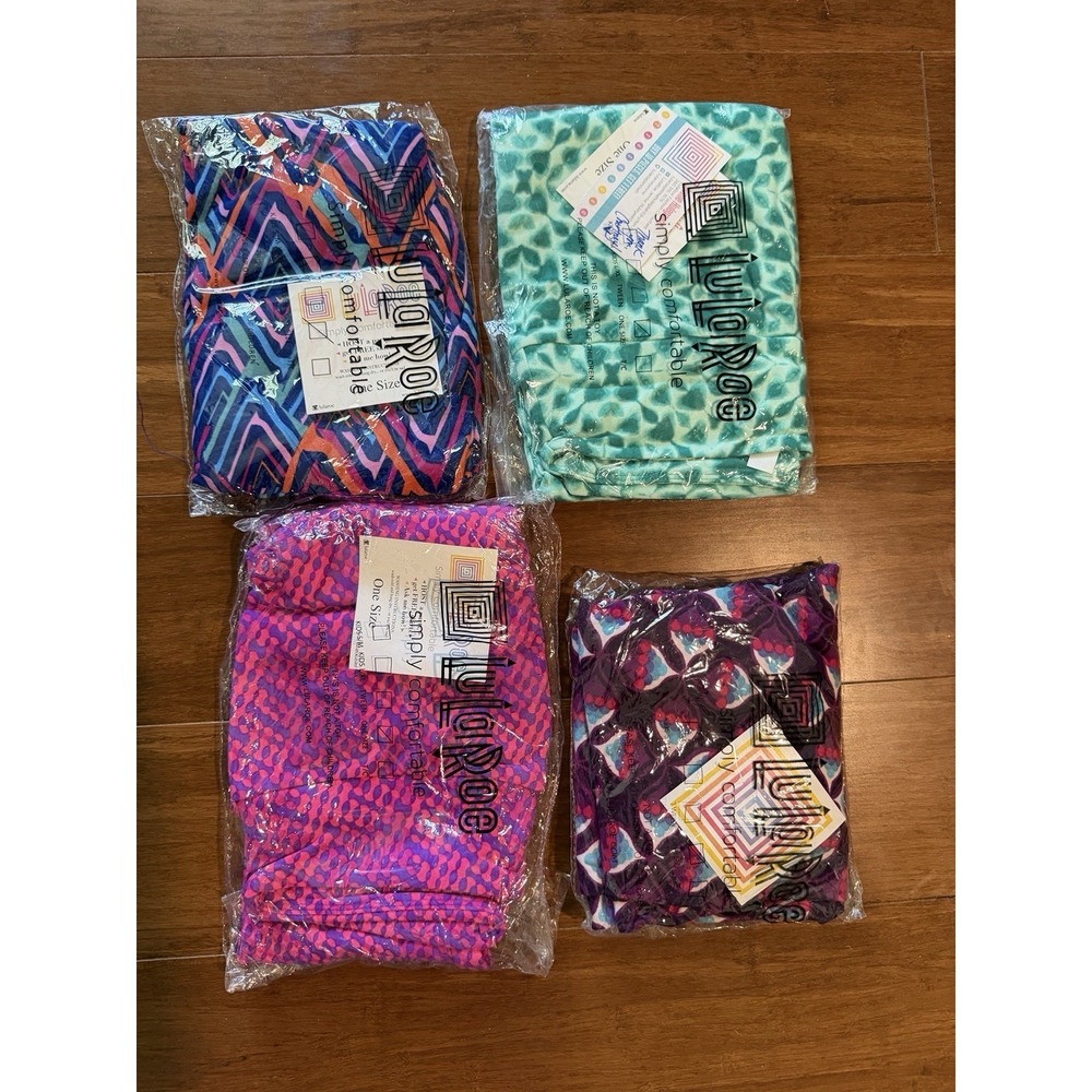 LuLaRoe BRAND NEW OS ONE SIZE Leggings 4 Pair
